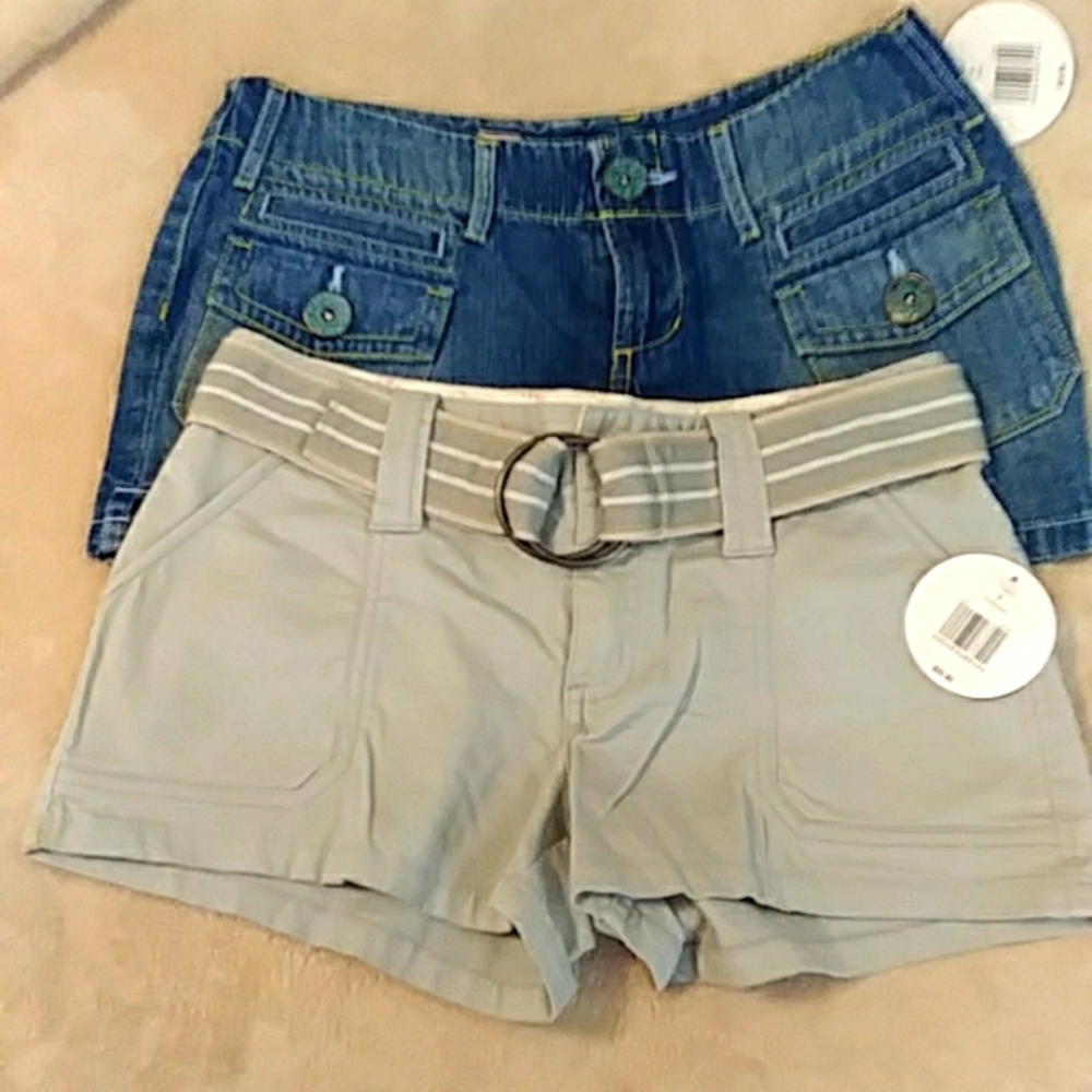 2 Pair Lot - Z Universe Short Shorts - Size 3 - NWT
